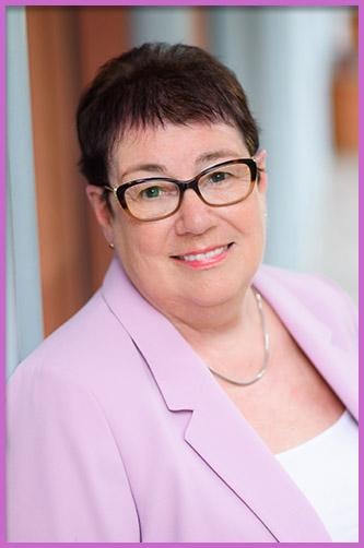 Lynda Kenny professional portrait